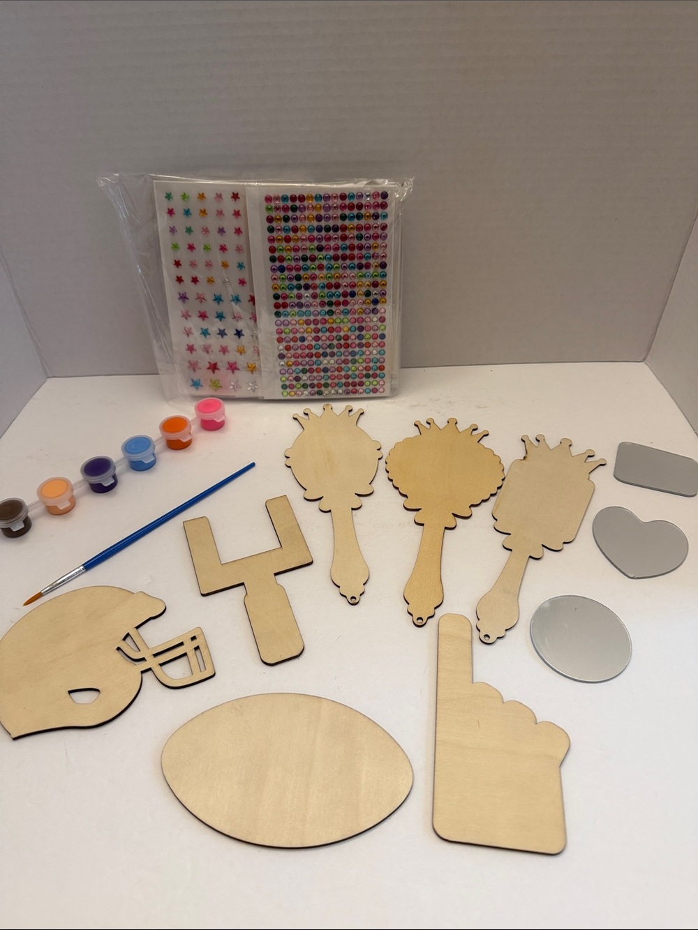 💰Kids Paint Sets - Princess Mirrors & Football Themed